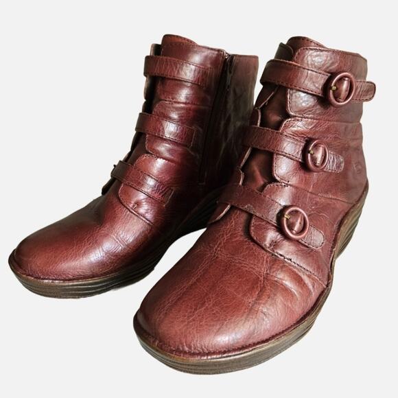 Bionica "Forte" Dark Red Leather Platform Wedge Buckle Ankle Booties, Size 8.5 - Picture 1 of 13